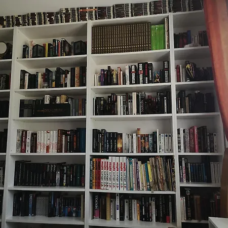 Invitation Au Voyage Independante Avec Piscine Billard Et Les Mages